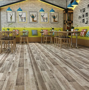 Pegatina de Piso Vinílica con Diseño de Madera o Cemento – Autoadhesiva, Gruesa e Impermeable