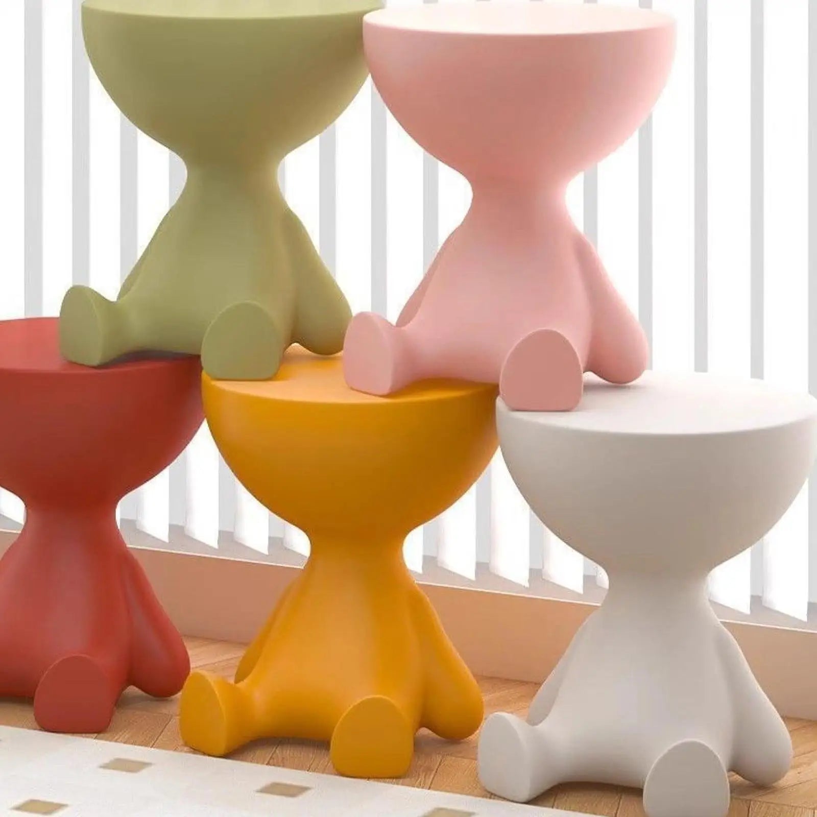 Light Luxury Cartoon Sofa Coffee Table Edge Table Creative Flat Head  Small Household Plastic Coffee Table Furniture Side Table